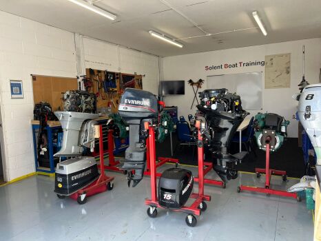 Diesel and Outboard Engine Maintenance Workshop - Solent Boat Training