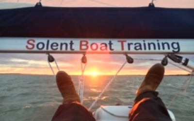 2 Day Solent Mile Builder - Sailing 2 Day Solent Mile Builder - Sailing