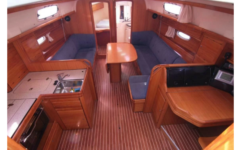 Bavaria 37 Internal View - SBT