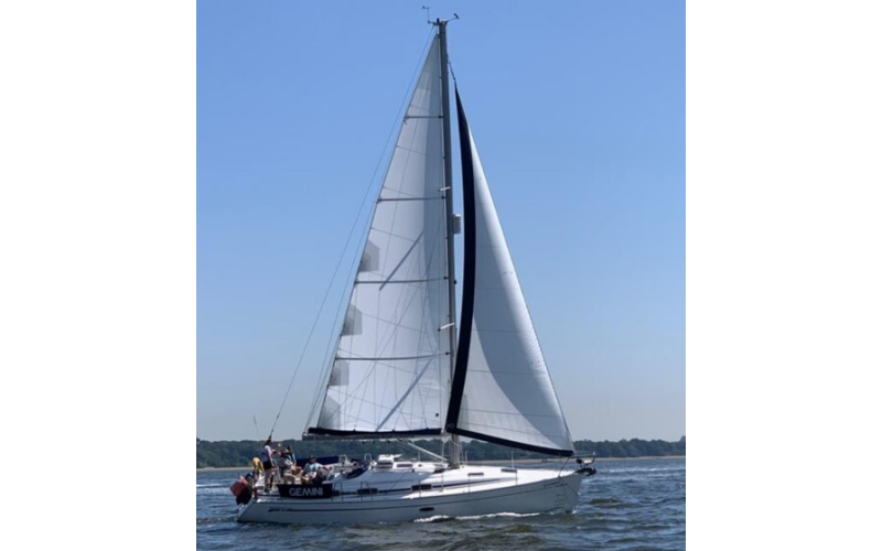 Sailing Experience & Mileage Building Events - Solent Boat Training